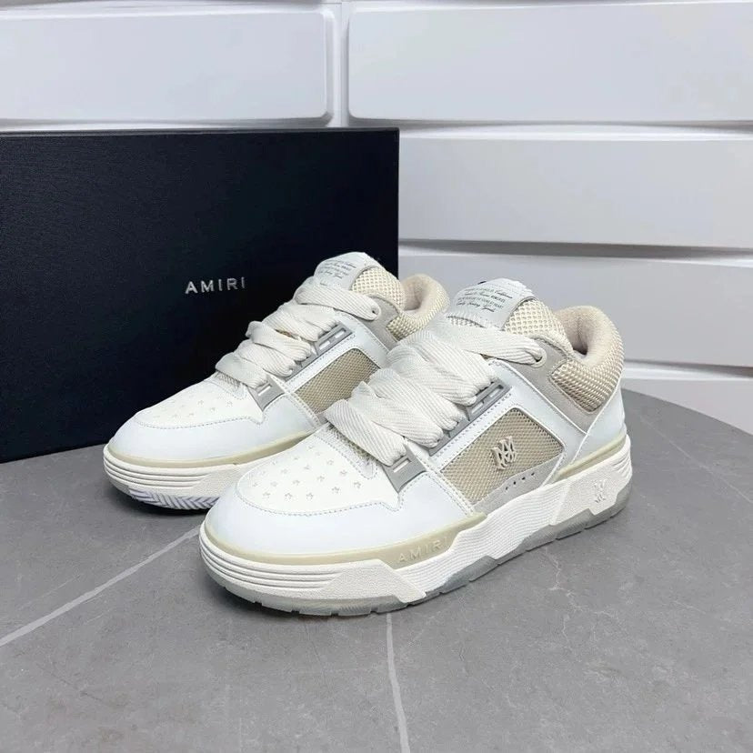 Amiris Sneakers