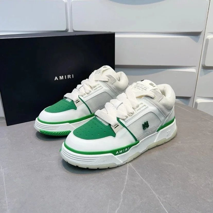 Amiris Sneakers